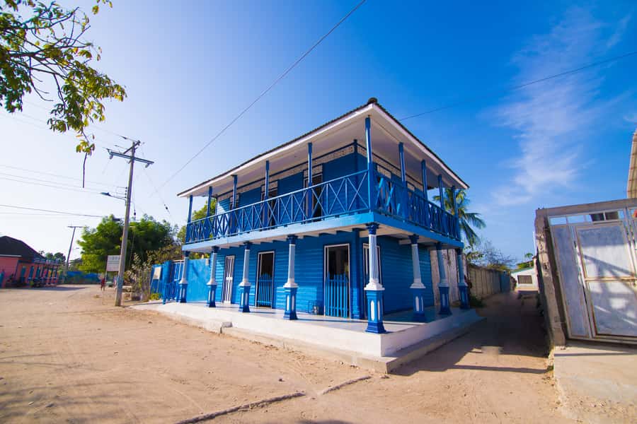 Cartagena: Rosario Island and Mangroves Private Day Trip - Barú first: breakfast in a real village setting