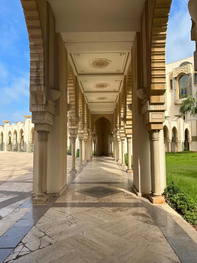 Casablanca Day Tour from Marrakech and Big Mosque Visit - La Corniche and the beach time: the Atlantic reset