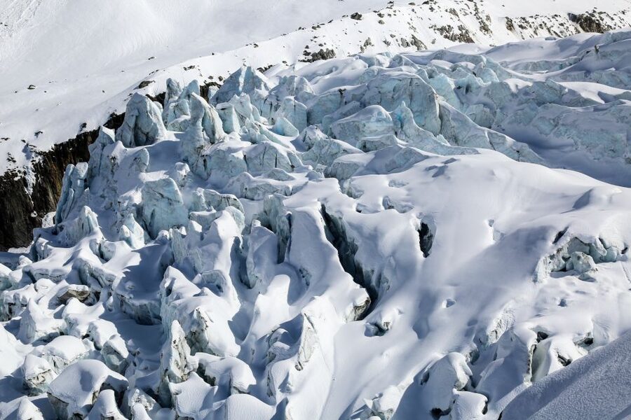 Chamonix & Mont Blanc Guided Panoramic Sky-Glass Bus Trip - Who this trip is best for (and who should think twice)