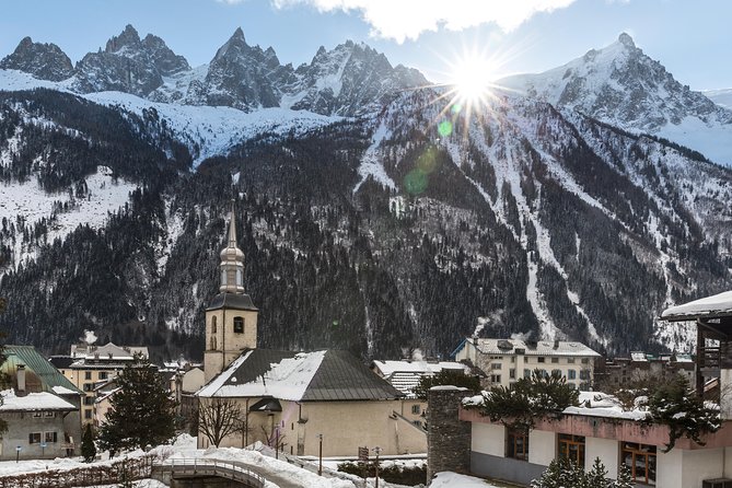 Chamonix & Mont Blanc Panoramic Sky-Glass Bus Guided Day Trip - What can go wrong: weather, maintenance, and multipass realities