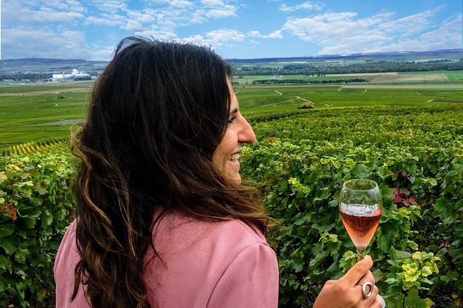 Champagne Day Trip from Paris with 8 Tastings & Lunch - Starting Off Right: Croissants, Quick Paris Sights, and a Real-World Schedule