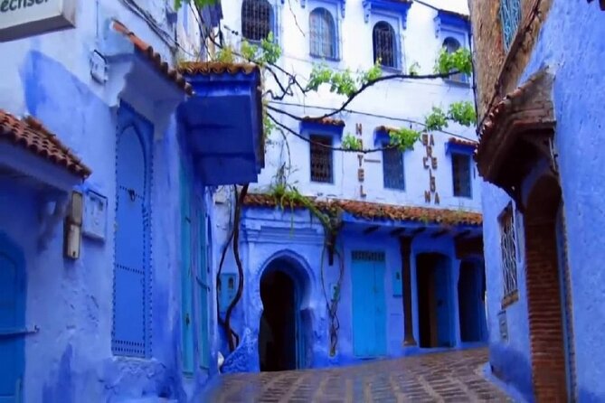 Chefchaouen the Blue City Full-Day Trip from Casablanca - Souks, crafts, and goats cheese: shopping with purpose