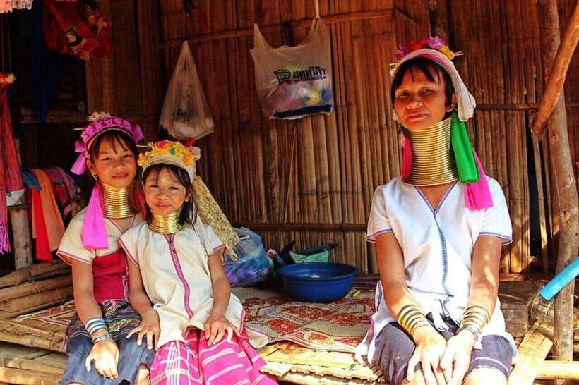 Chiang Mai: Chiang Rai Temples, Karen Tribe and Hot Springs - Price and value: what $35 really buys