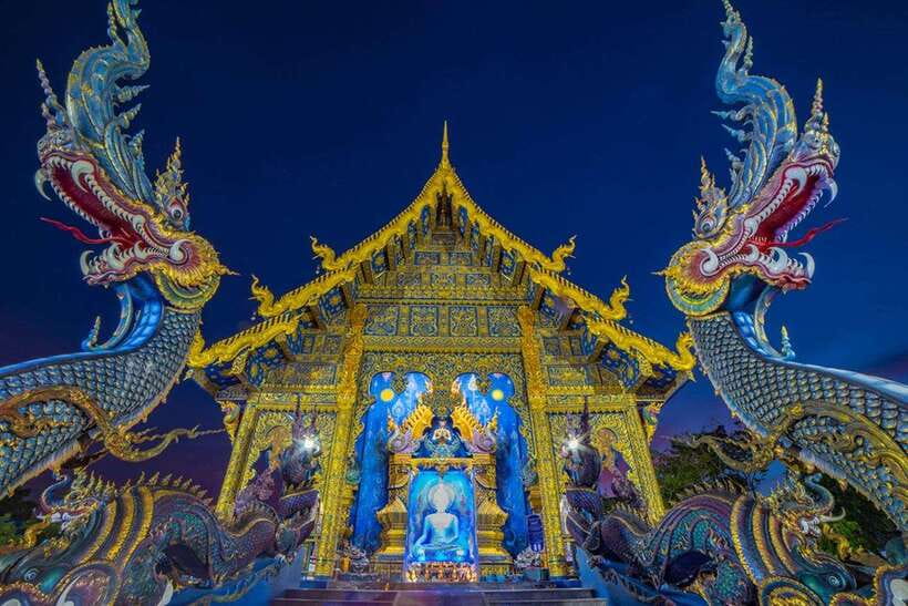 Chiang Mai: Chiang Rai Temples, Karen Tribe and Hot Springs - Mae Kachan Hot Springs: a relaxing start without the swim