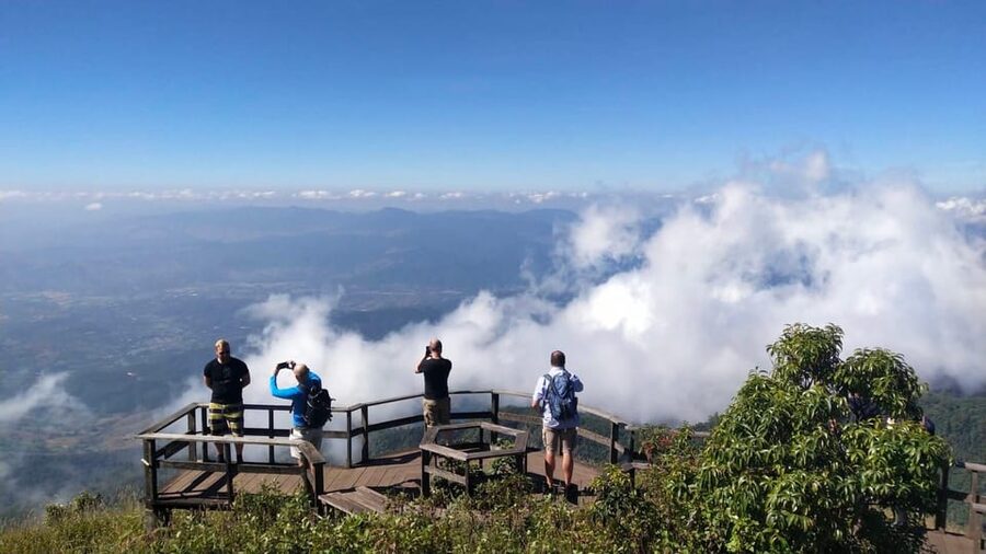 Chiang Mai: Doi Inthanon Park with Kew Mae Pan Hike Day Trip - The big idea: a mountain day from Chiang Mai