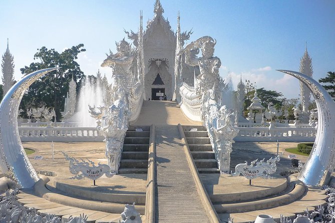 Chiang Rai Day Tour from Chiang Mai + The Long Neck Hill Tribe With Boat - Golden Triangle and the Mekong Boat Ride: A Short Look at Three-Country Views