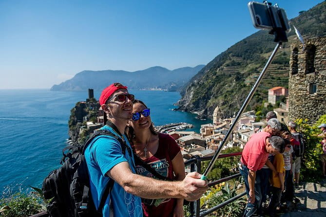 Cinque Terre Day Trip with Optional Hiking or Pisa - Boat ride to Riomaggiore (or train if weather shifts your plan)