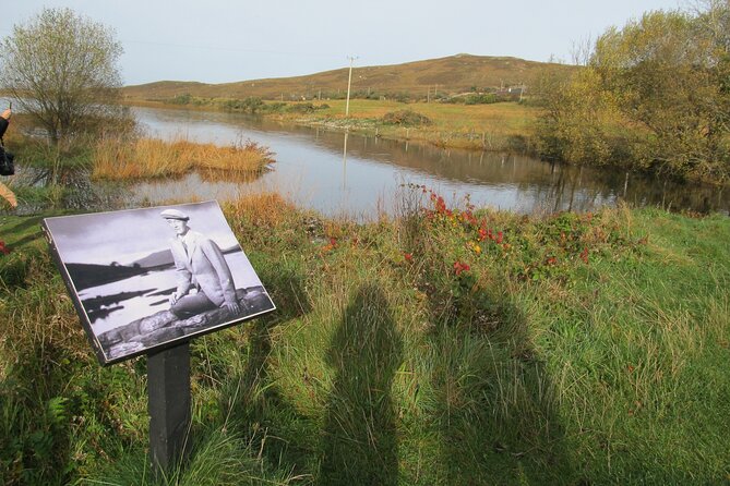 Connemara Day Trip Including Leenane Village and Kylemore Abbey from Galway - Oughterard, then Maam Cross: seeing Connemara geography in motion