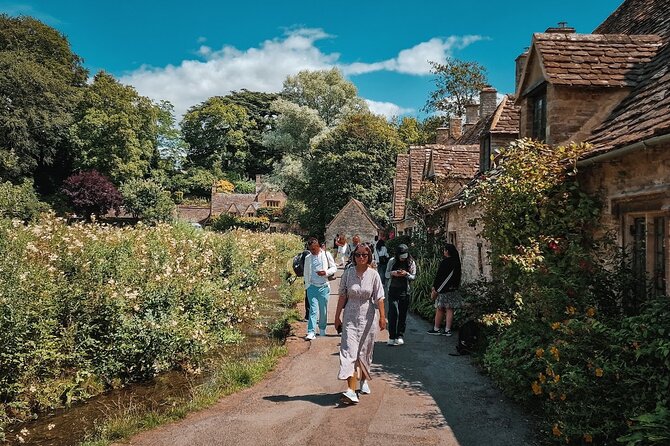 Cotswolds Day Trip from London with Optional Village Lunch - The real schedule: how much of the day is on the coach