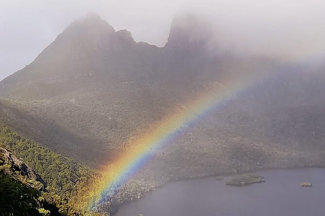 Cradle Mountain OMG! Hobart to Cradle Active Day Trip - Dove Lake Circuit vs Marion’s Lookout: choose your effort level