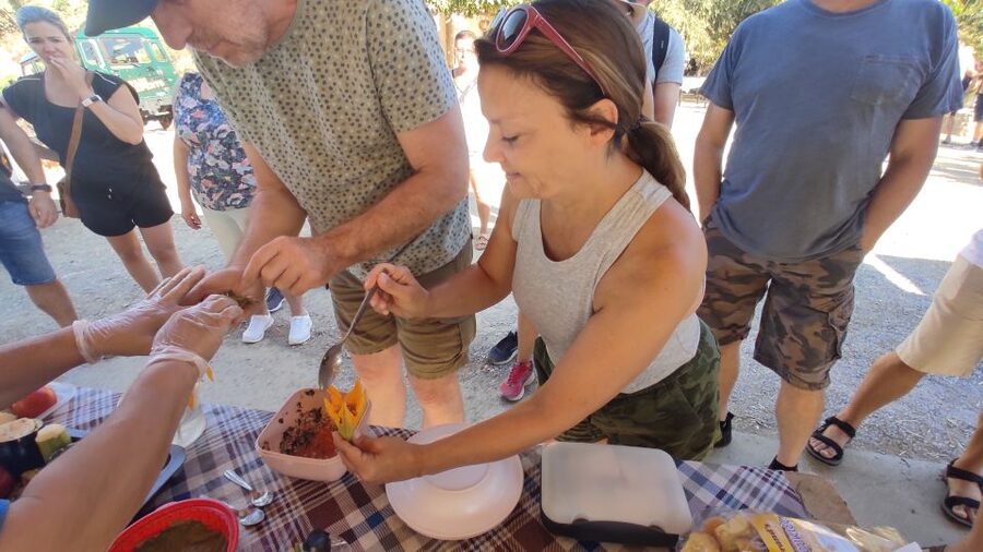 Crete: Sightseeing Day Trip with Cooking Lesson and Lunch - Cooking lesson and wood-oven lunch: learning the flavors, then eating them