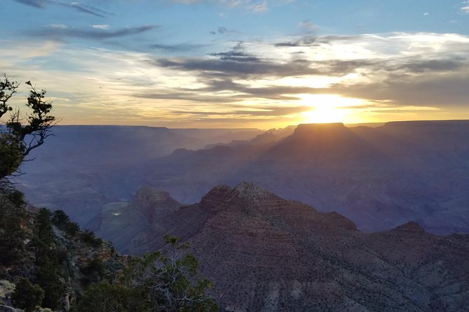 Custom Grand Canyon Day Trip - A Small-Group Canyon Day From Phoenix (and Why That Matters)