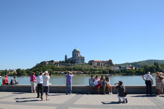 Danube Bend: Day trip from Budapest - Parkovisko Danube View: The 10-Minute Reset That Changes the Mood