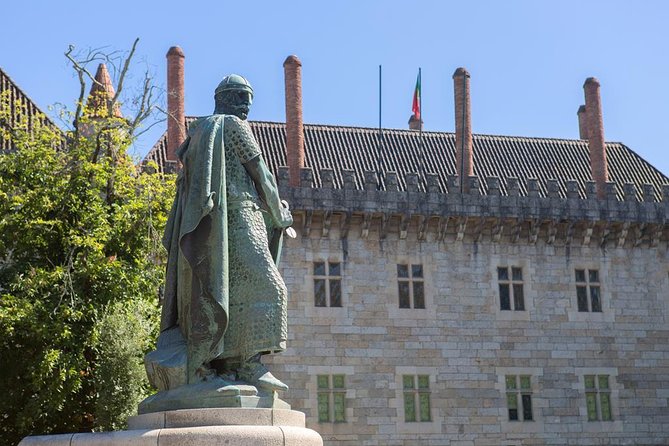 Day Trip Braga and Guimarães from Porto - Braga downtown core: fountains, ruins, and religious landmarks