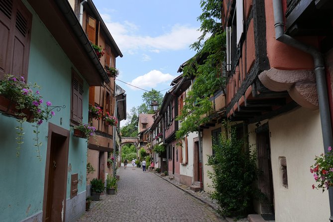 Day trip: Colmar, Haut-Koenigsbourg, Riquewihr and Kaysersberg - Colmar’s 2-hour window and the tram bonus
