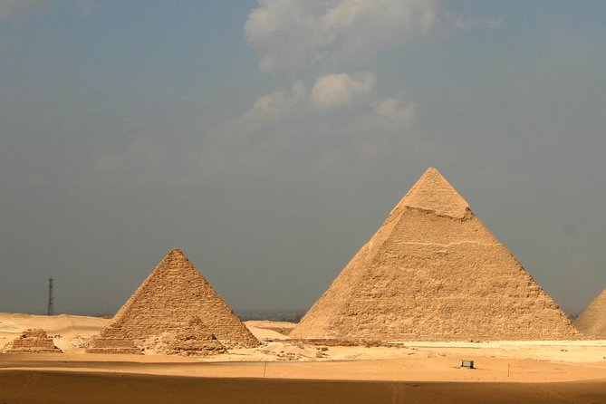 Day trip from Hurghada to Cairo by plane - Pyramids of Giza: how to make two hours count