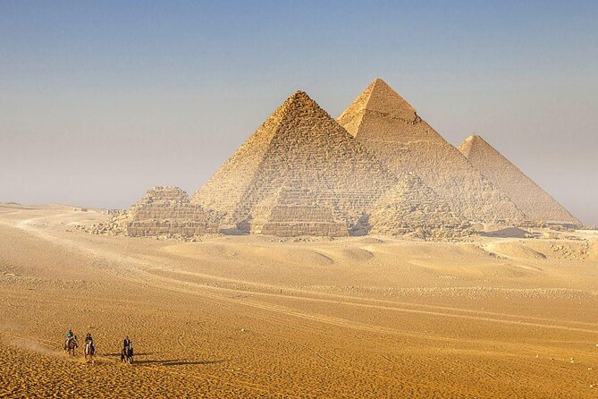 Day trip from Hurghada to Cairo by plane - Lunch, guide support, and how the pace affects your day