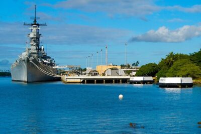 Day Trip from Kauai to Oahu: WWII Pearl Harbor Heroes - The Pearl Harbor Visitor Center: Start With Context, Not Just Photos
