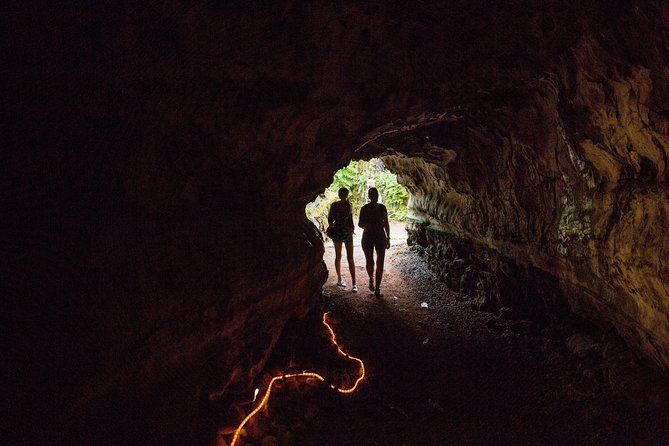 Day Trip from Oahu to Hilo: Volcano Adventure - Entering Hawaii Volcanoes National Park: Where Kīlauea Shows Up Fast