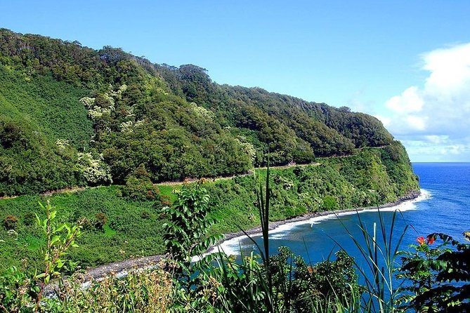 Day Trip from Oahu to Maui: Road to Hana Adventure - Pa’ia: Plantation-Era Context Without the Side Trip