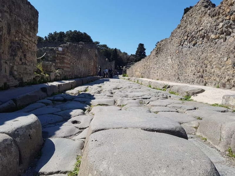Day Trip from Rome: Explore Pompeii & Sorrento Amalfi Coast - Pompeii Highlights: Forum, Amphitheater, Baths, and Those Plaster Casts