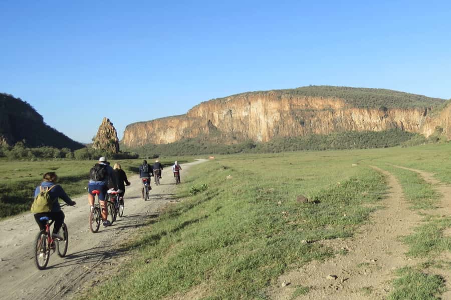 Day Trip: Hell's Gate Bike Ride & Lake Naivasha Boat Ride - Key things that make this day trip work