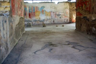 Day Trip of Pompeii, Herculaneum and Vesuvius from Naples - Herculaneum first: walking streets sealed by the 79 AD eruption