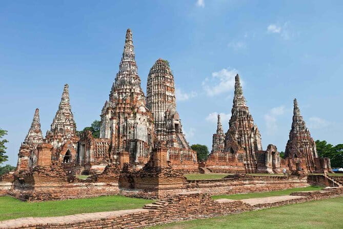 Day Trip to Bangkok Floating Market & Maeklong Railway - What’s Included (and What You’ll Pay Separately)