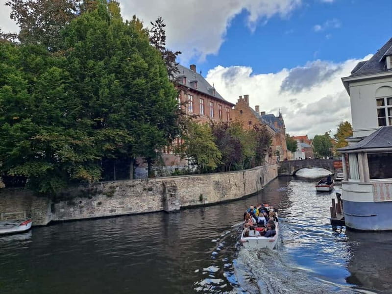 Day trip to Bruges from Paris with canal cruise - Key highlights at a glance