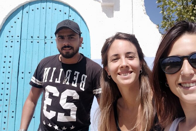 Day Trip to Chefchaouen the blue city - Guided or not? What to expect from the guide situation in Chefchaouen