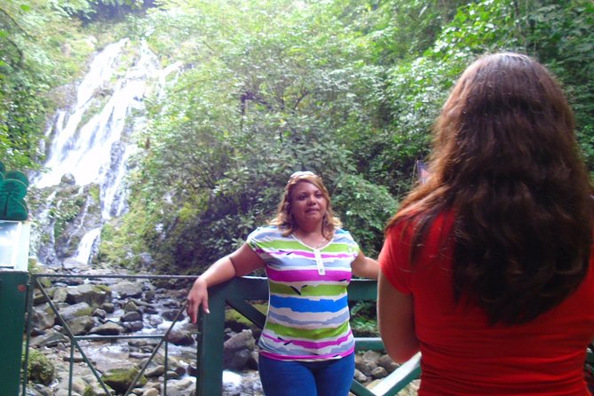 Day Trip to El Valle Anton from Panama City - Petroglyphs and waterfall time: choosing the hike level that fits you