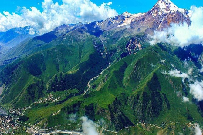 Day Trip to Gudauri and Kazbegi Including 4WD - Getting started at Avlabari and checking in without losing your morning