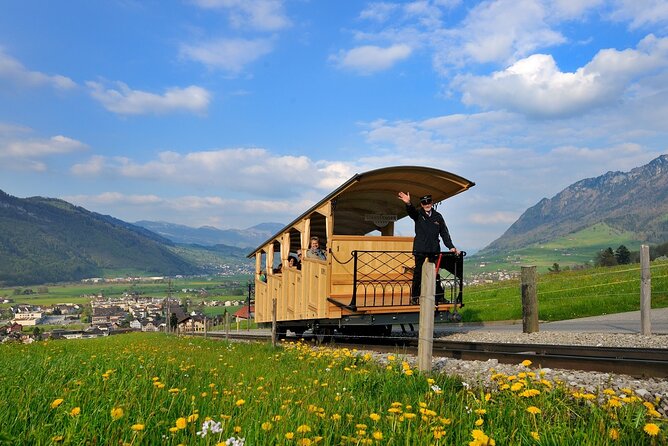 Day Trip to Lucerne and Mount Stanserhorn Including CabriO Cable Car Ride - Lucerne Altstadt: Chapel Bridge, Lion Monument, and Then Freedom to Wander