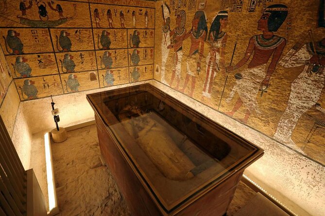 Day Trip to Luxor From Cairo By Flight, King Tut Tomb Included - Tutankhamun’s tomb option: what the inside visit adds