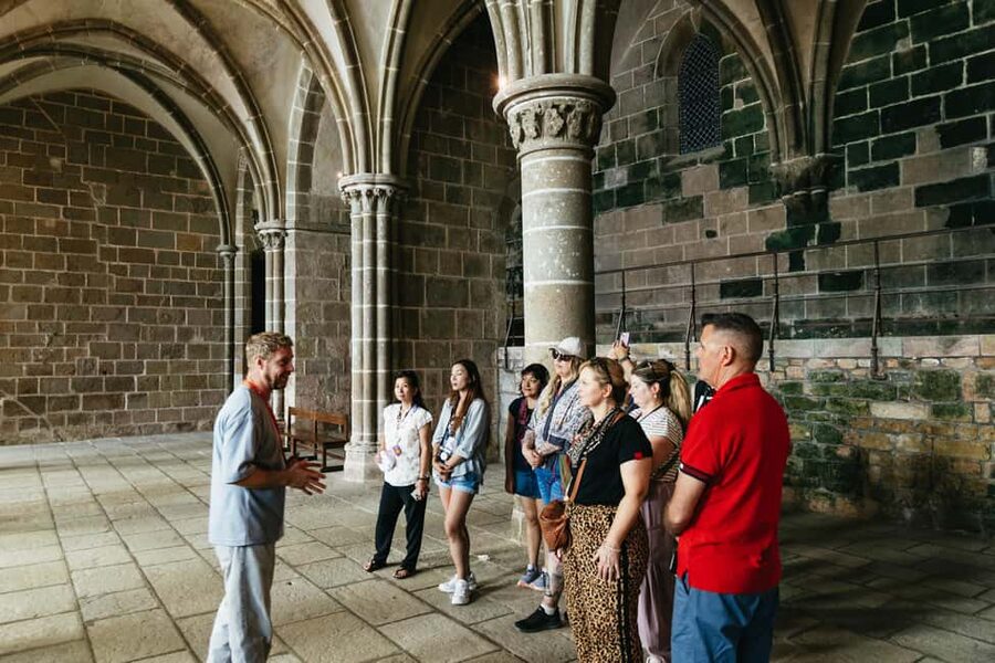 Day Trip to Mont-Saint-Michel from Paris - Wandering the Walled City: Where Your Free Time Really Pays Off