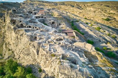 Day Trip to Mtskheta Gori and Uplistsikhe - Uplistsikhe Cave Town: real steps, real history