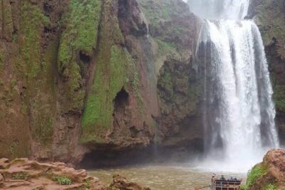 Day trip to OUZOUD waterfall with guide&boat ride from Marrakech - Your local guide and the walk down the cascades