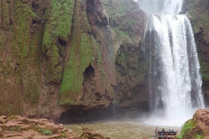 Day trip to OUZOUD waterfall with guide&boat ride from Marrakech - Your local guide and the walk down the cascades