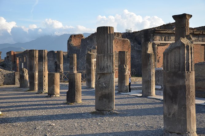 Day Trip to Pompeii, Positano and Amalfi Coast- Semi Private Tour - Should you book this Pompeii and Amalfi day trip?