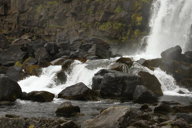 Day Trip to the Golden Circle and Blue Lagoon from Reykjavik - Stop 2: Strokkur Geyser and the Every-6–8-Minutes Rhythm