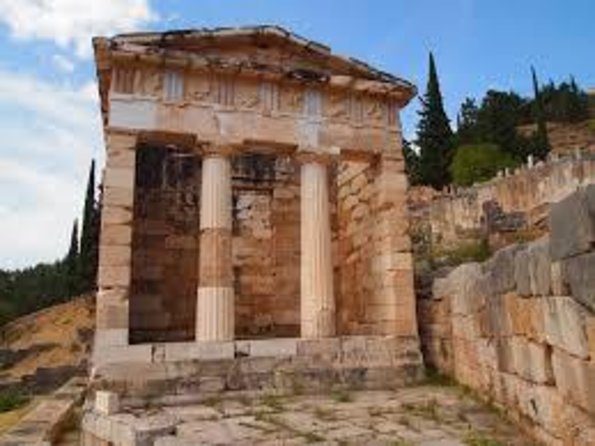 Delphi & Thermopylae Full Day Private Tour from Athens - How Long Is the Day, and How Much Walking Should You Expect?