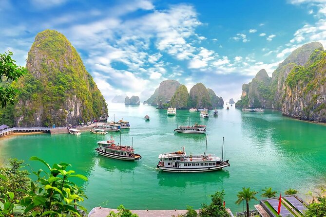 DELUXE Halong Bay Day Tour From Hanoi, Daily Operated 2024 - 2025 - Pick-up timing from Hanoi: standard/deluxe vs luxury/JadeSails
