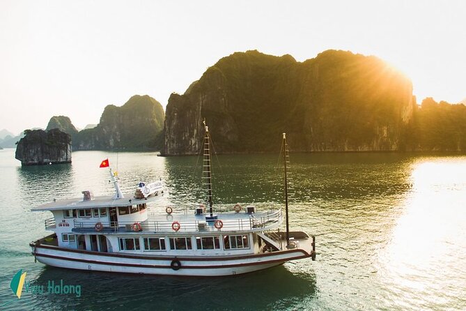 DELUXE Halong Bay Day Tour From Hanoi, Daily Operated 2024 - 2025 - Sung Sot Cave: the must-do stop on standard/deluxe