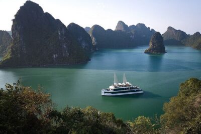 DELUXE Halong Bay Day Tour From Hanoi, Daily Operated 2024 - 2025 - On-board cruising: what those 5+ hours feel like