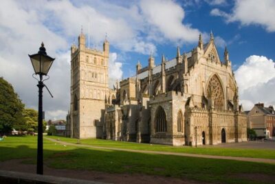 Devon and Cornwall: 5-Day Tour from London - Winchester first: cathedral scale before Stonehenge mystique
