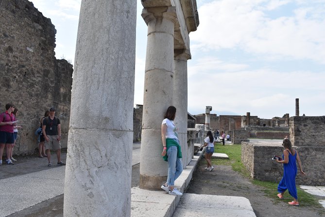 Discover the Ancient Ruins of Pompeii: Day Trip from Rome - Entering Pompeii with a guide: how to make two hours count