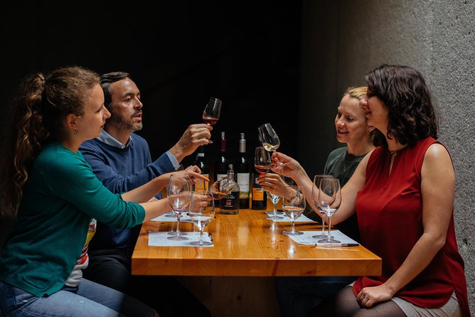 Douro Valley Private Day Trip including Boat Ride & Wine Tasting - Guide style and pacing: why the names matter