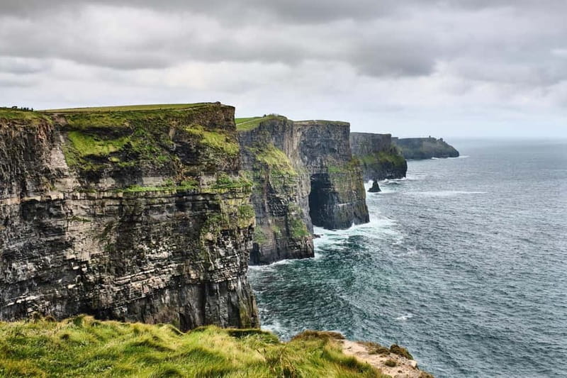 Dublin: Cliffs of Moher, Bunratty Castle and Ennis Day Trip - The Big Idea: See Ireland’s Coast and Castle Culture from Dublin