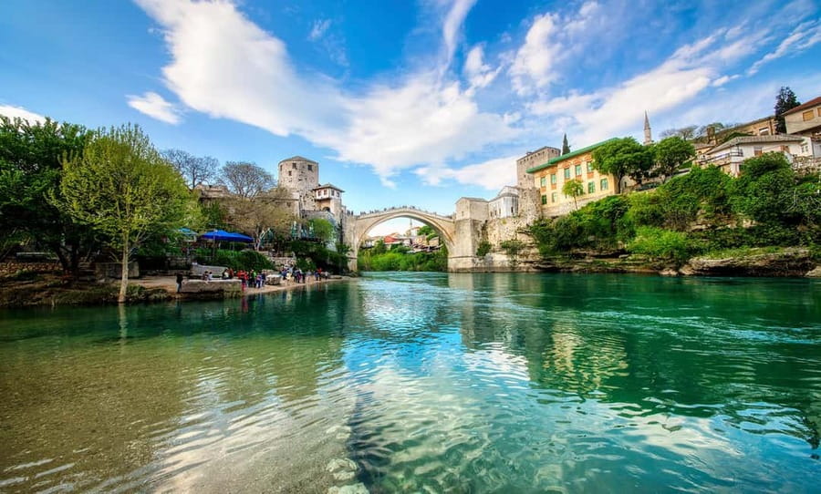 Dubrovnik: Mostar & Kravica Waterfalls Day Trip - Free time in Mostar: markets, coffee, and lunch on a budget