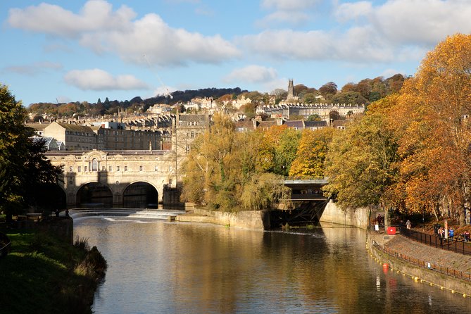England in One Day: Stonehenge, Bath, the Cotswolds and Stratford-upon-Avon Day Trip from London - Who this tour suits best (and who might feel cramped)